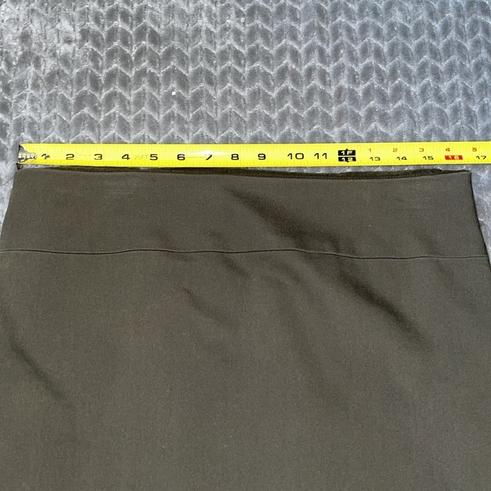 Express Pencil Skirt. Size 12. Full Length Side zipper. - Picture 3 of 9